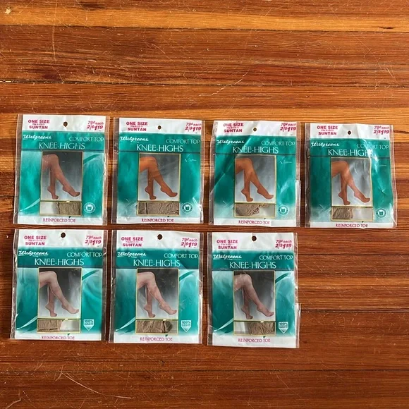 7 pairs of knee high tights in suntan - Picture 2 of 2